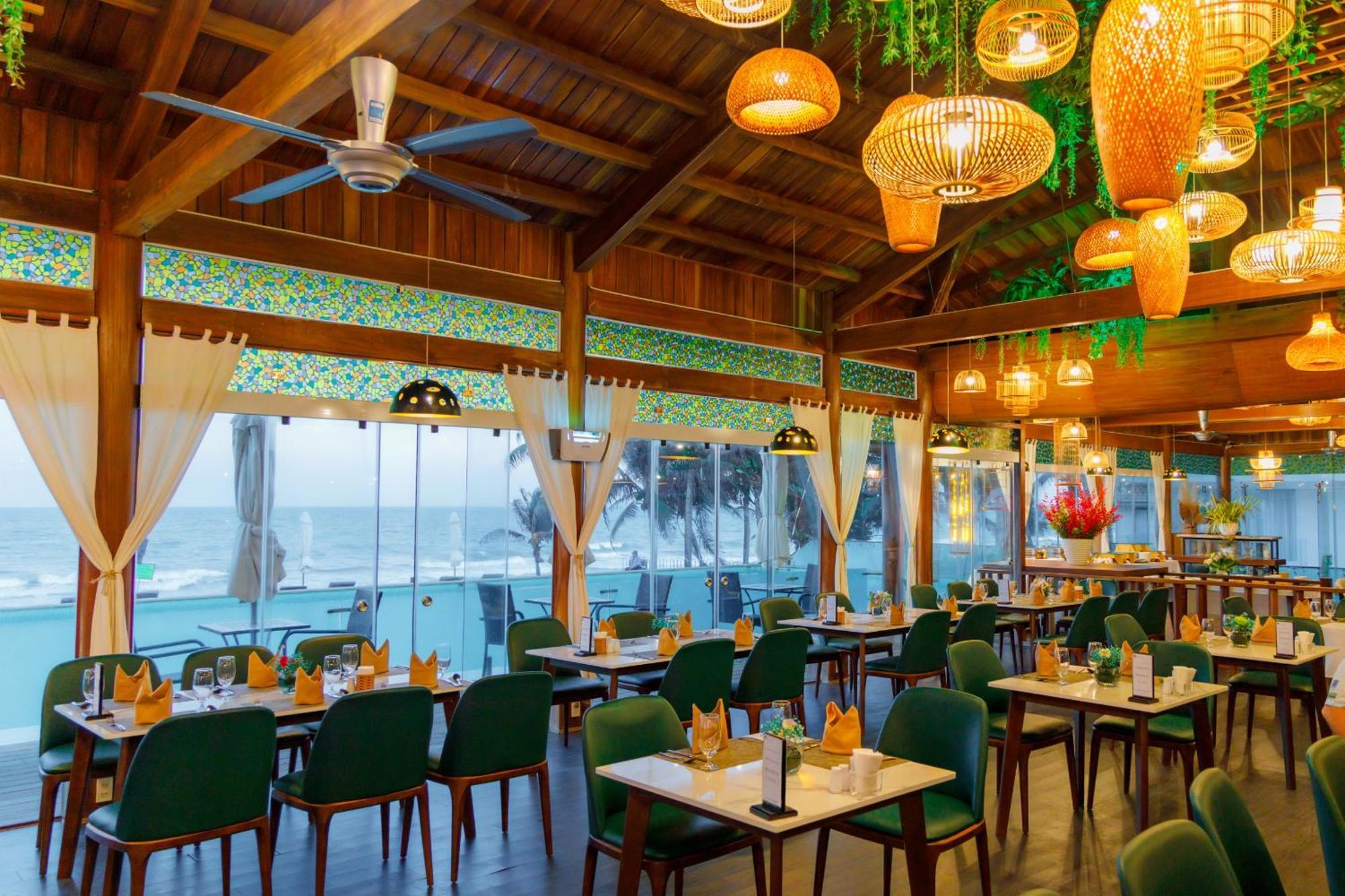 Villa Del Sol Beach Resort & Spa Phan Thiết Esterno foto
