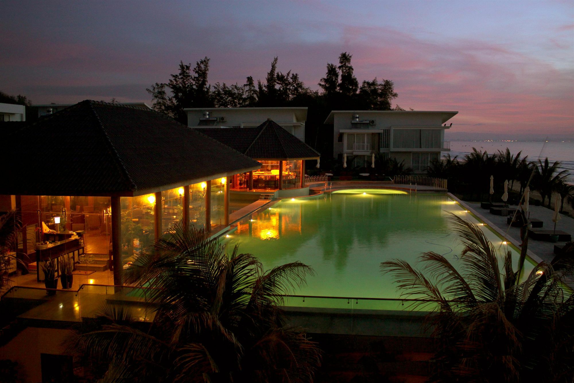 Villa Del Sol Beach Resort & Spa Phan Thiết Esterno foto
